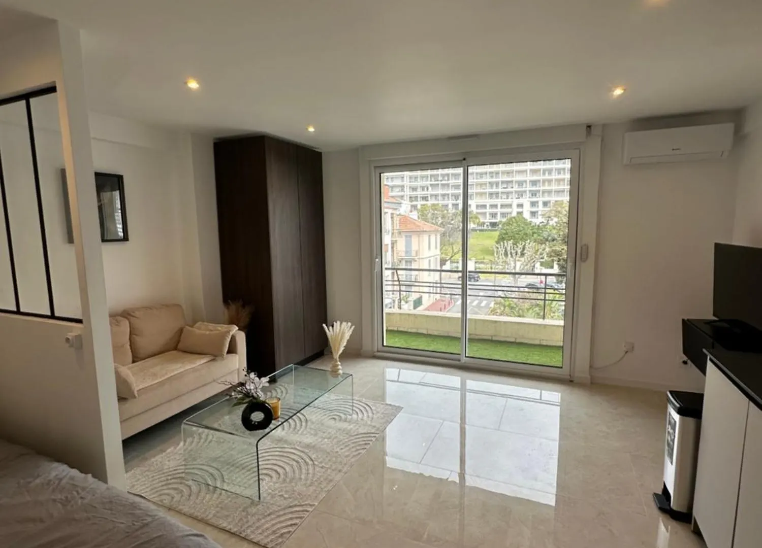 Suite Le Venitia - Appartement Standing Cannes France